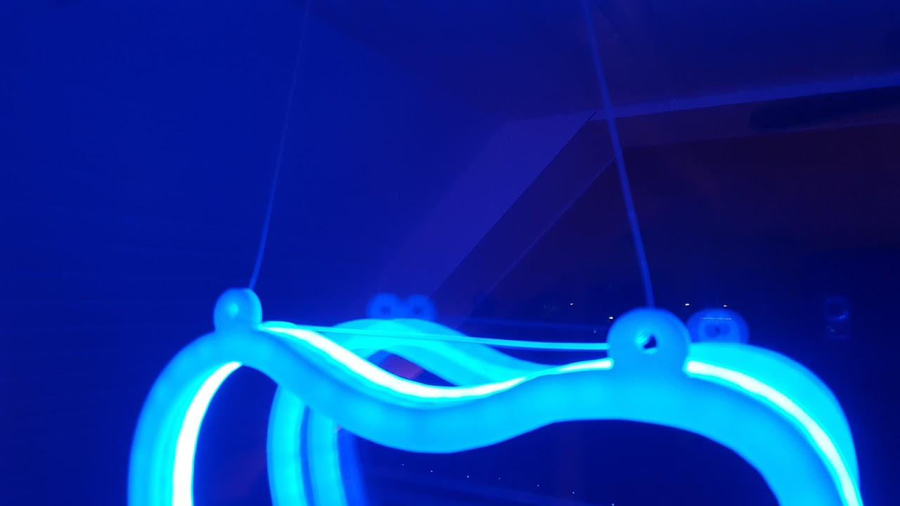 LED Neonzahn fürs Fenster