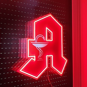 Helles Apotheken A mit LED Beleuchtung