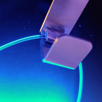 Leuchtzahn Fenster Befestigung